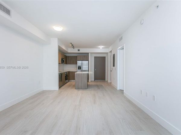 201 SW 17th Rd , Unit 303, Miami, FL 33129