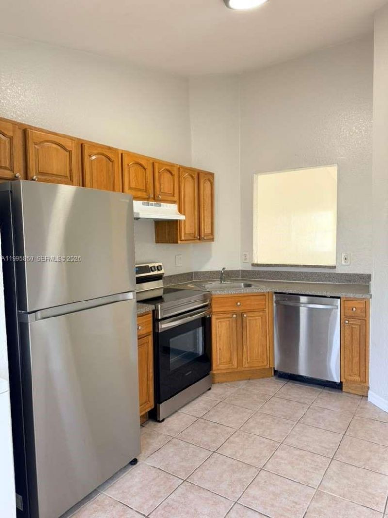 31 NE 13th Ave , Unit 5, Homestead, FL 33033 Photo