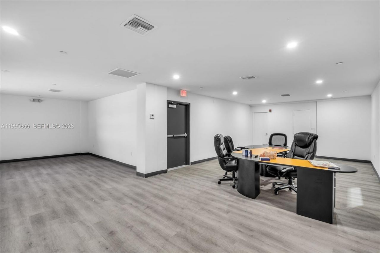 6699 NW 36th Ave , Miami, FL 33147 Photo