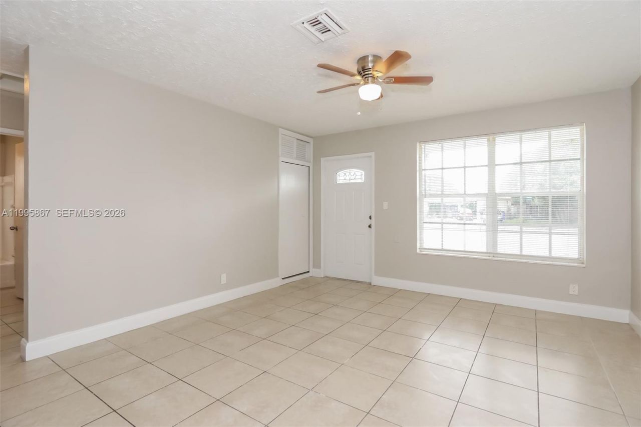 6331 Southgate Blvd, Margate, FL 33068 Photo