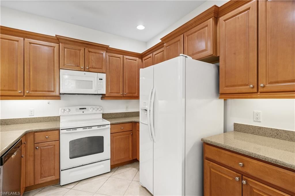 4390 Lazio Way, Unit 401, Fort Myers, FL 33901 Photo