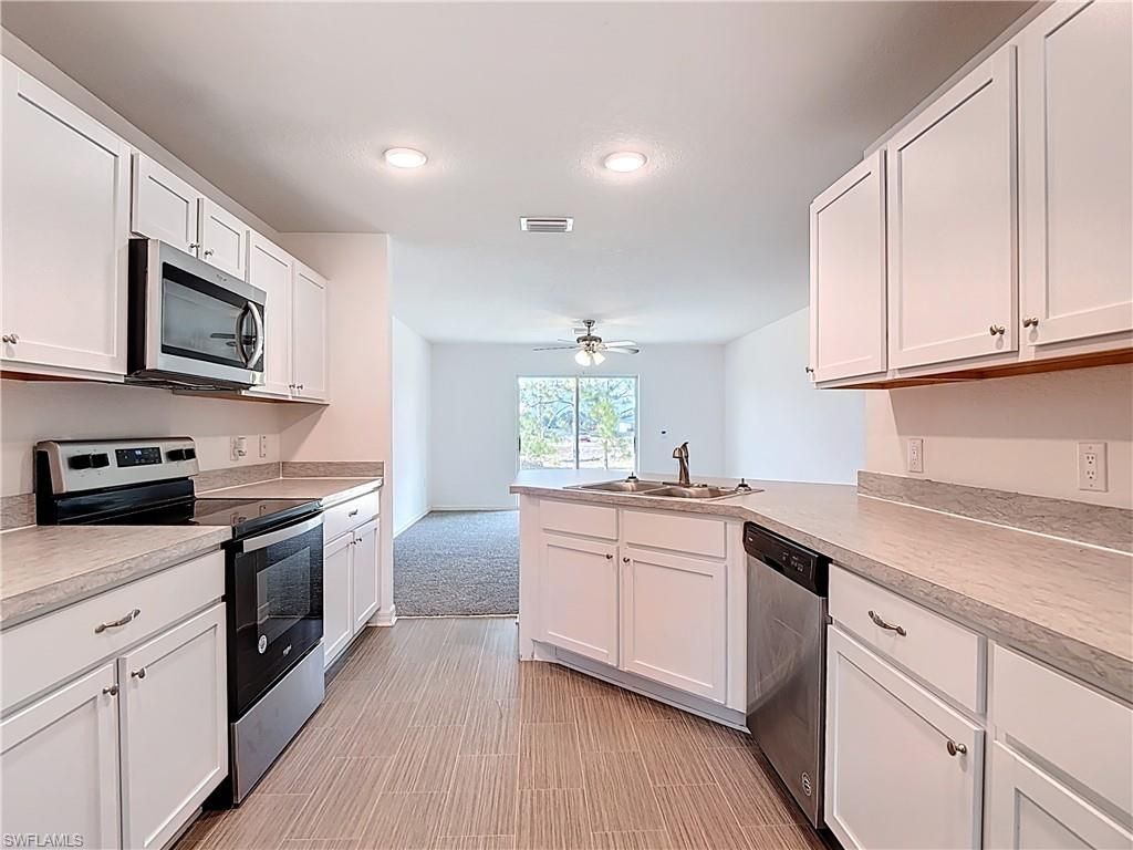 2908 24th St Sw, Lehigh Acres, FL 33976 Photo