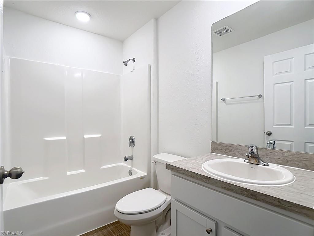 2908 24th St Sw, Lehigh Acres, FL 33976 Photo