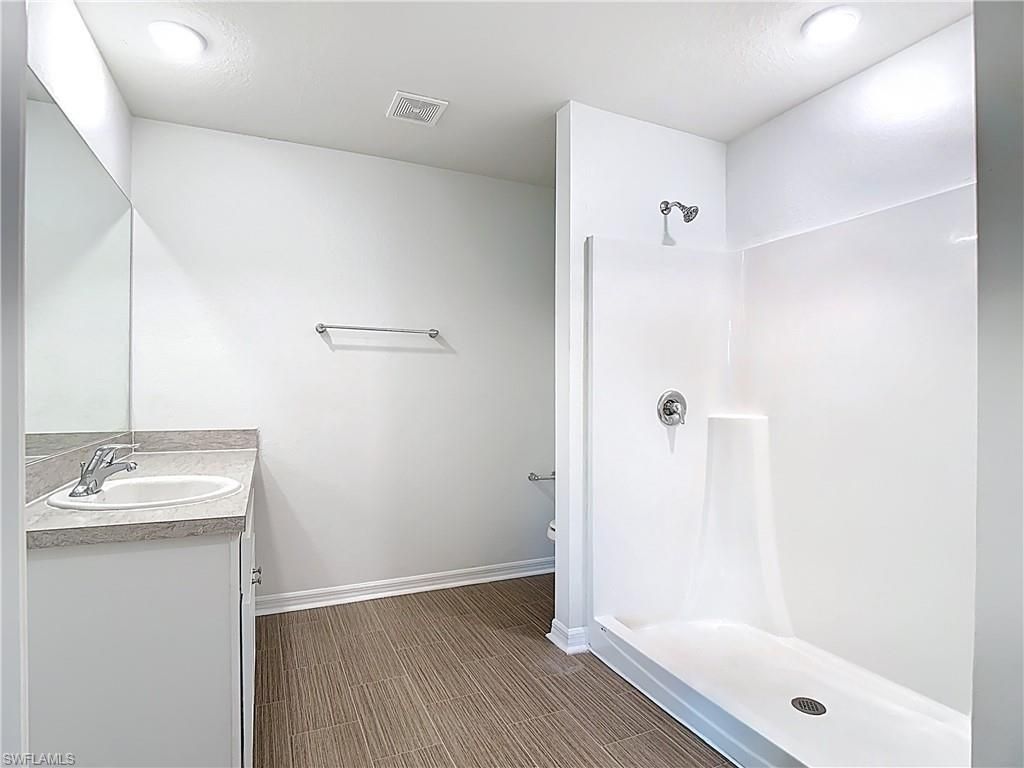 2908 24th St Sw, Lehigh Acres, FL 33976 Photo