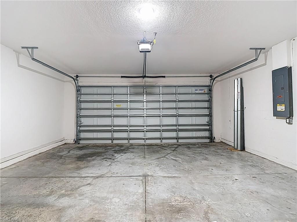 2908 24th St Sw, Lehigh Acres, FL 33976 Photo