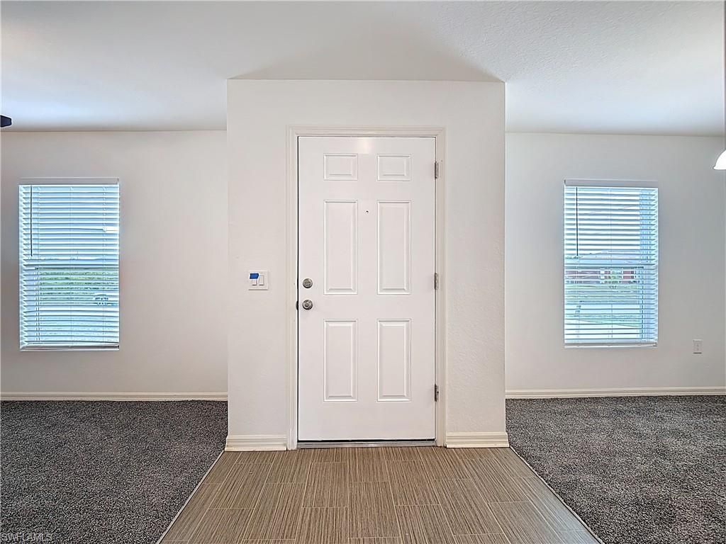 2908 24th St Sw, Lehigh Acres, FL 33976 Photo