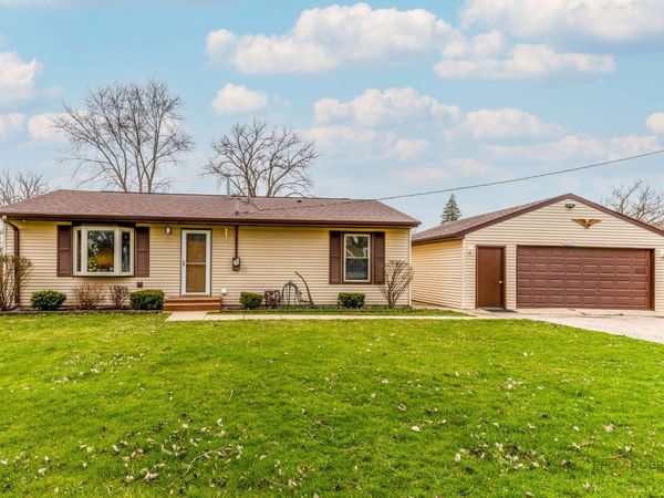 26179 W Tarvin Lane , Ingleside, IL 60041