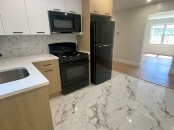 323 Rutherford Ave, Unit 1, Franklin, NJ 07416