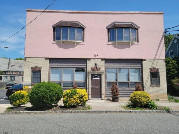 209 Cooper Ave, Ste 7, Montclair, NJ 07043