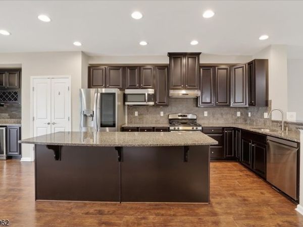 4 Jake Dr, Tinton Falls, NJ 07712