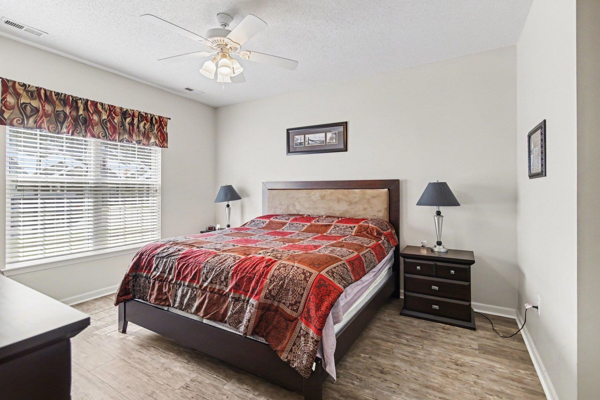 425 Colonial Trace Dr. Photo 10