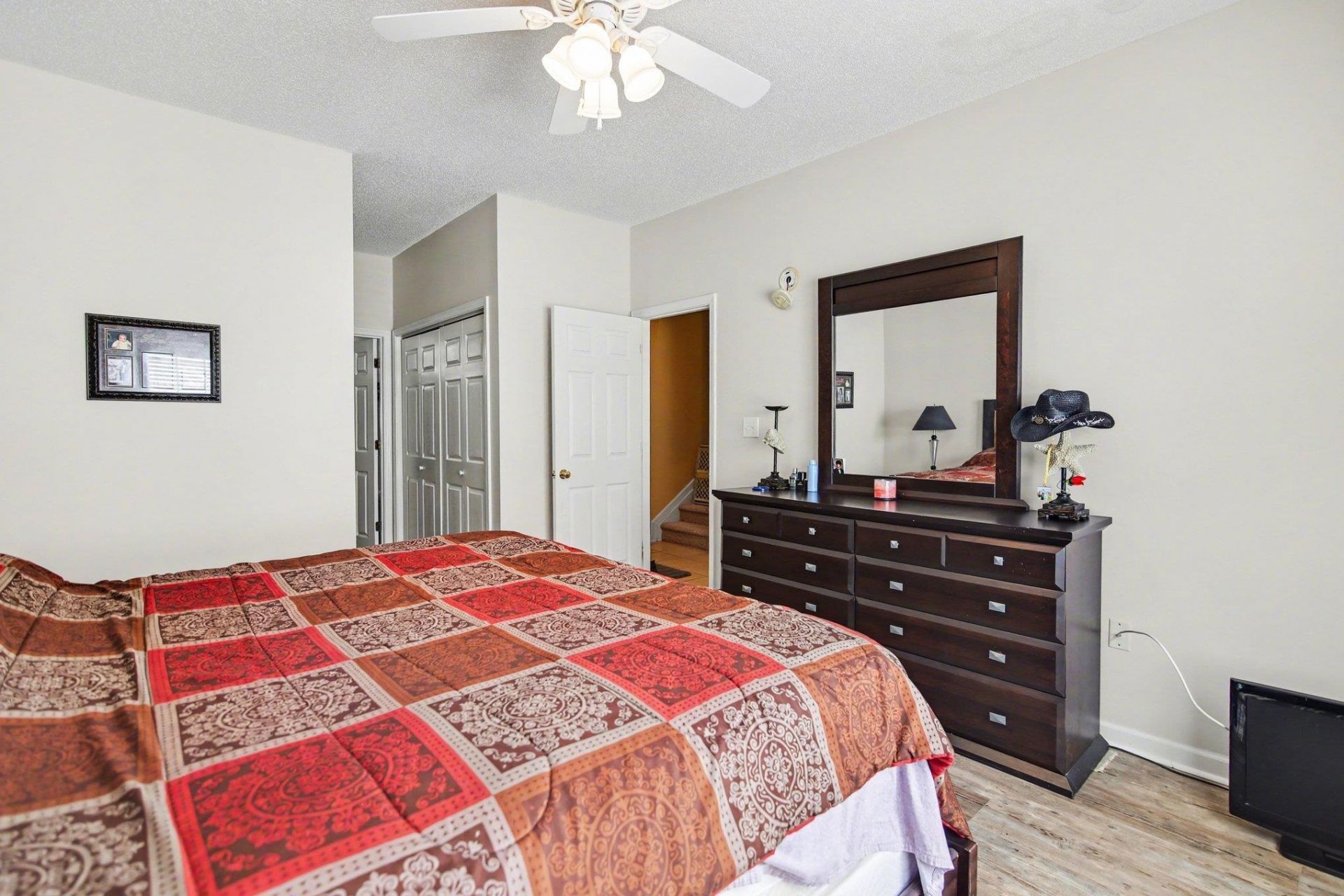 425 Colonial Trace Dr. Photo 11