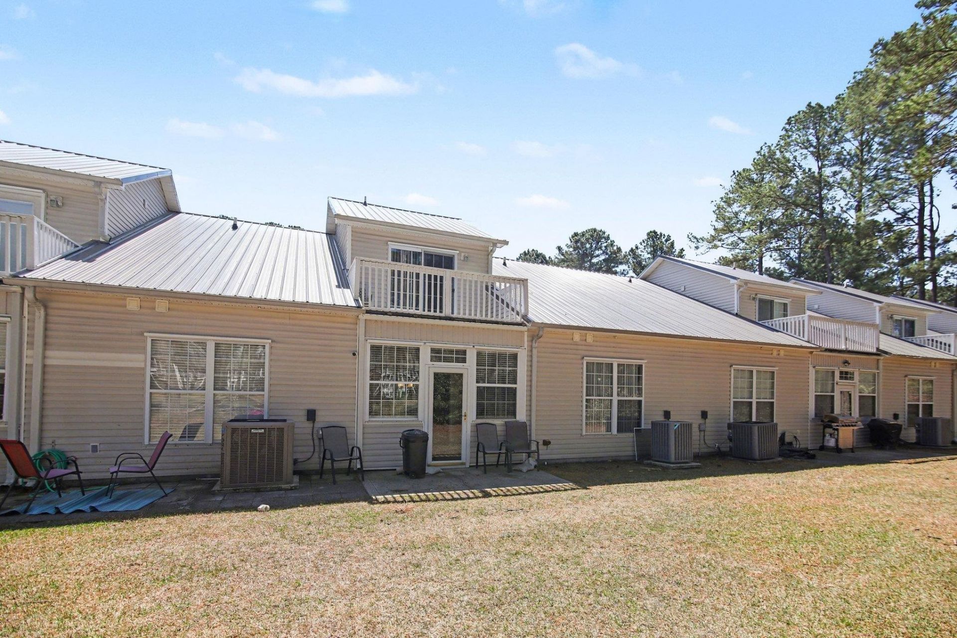 425 Colonial Trace Dr. Photo 22