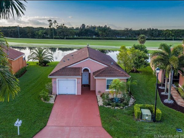8193 Pelican Harbour Drive, Lake Worth, FL 33467