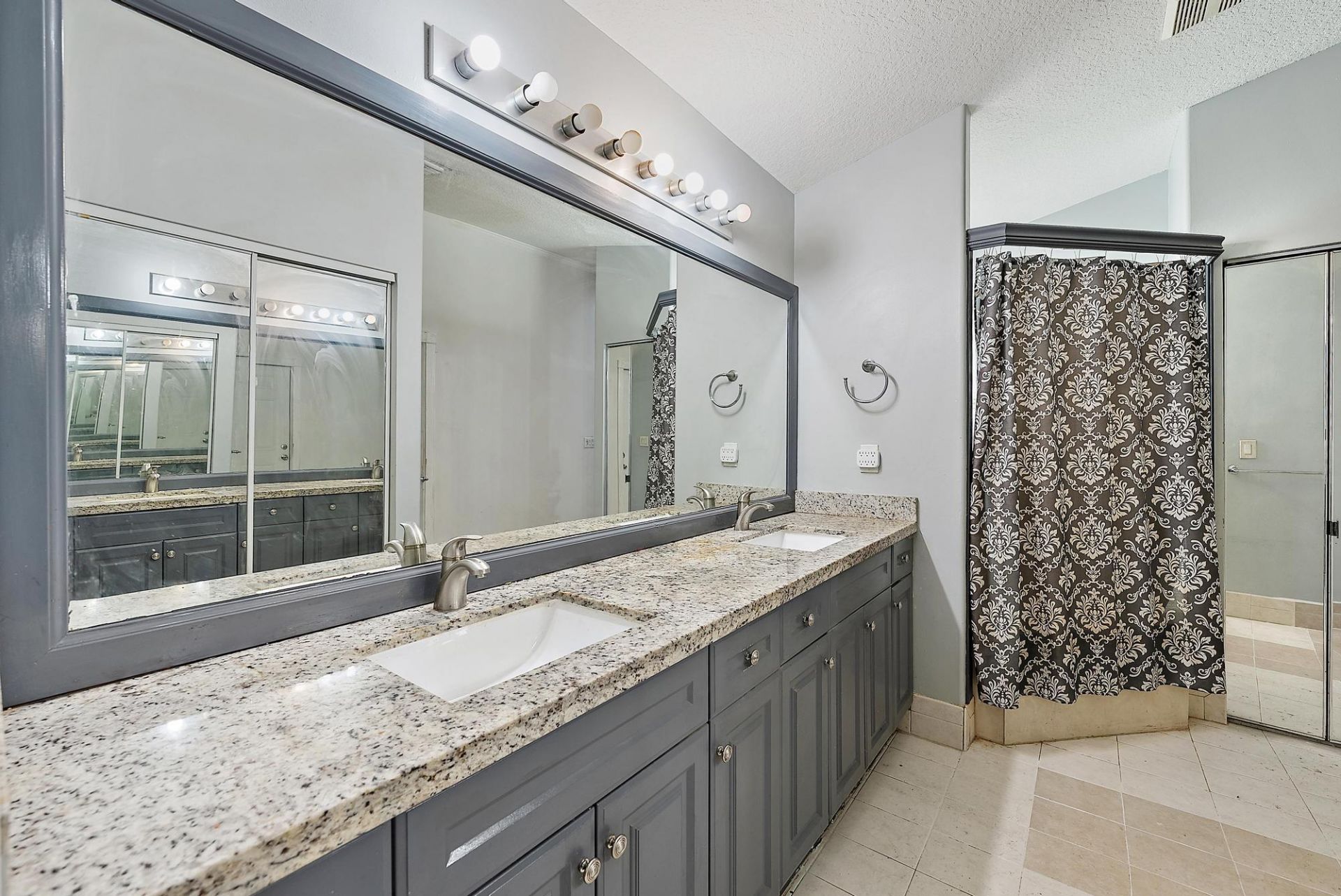 8193 Pelican Harbour Drive, Lake Worth, FL 33467 Photo