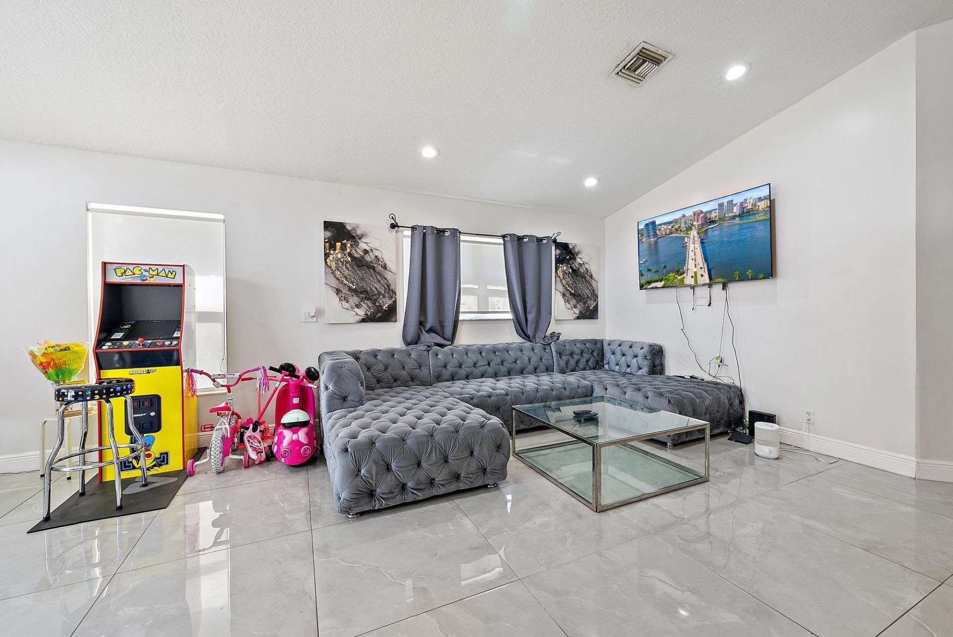 8193 Pelican Harbour Drive, Lake Worth, FL 33467 Photo