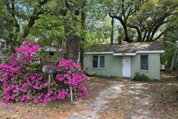 1929 Kerry Street photo 4