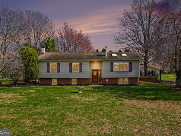 1442 HARVEY LANE, POTTSTOWN, PA 19465