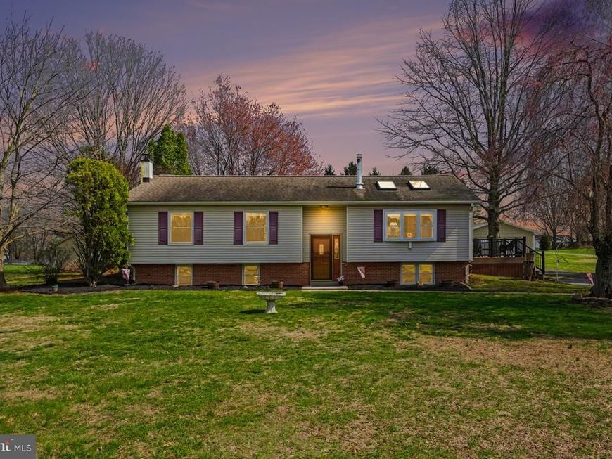 1442 Harvey Lane, Pottstown, PA 19465 Main Photo