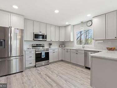 218 MIDSHIPMAN CIRCLE, STAFFORD, VA 22554