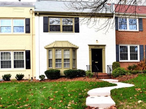 8256 CARRLEIGH PARKWAY , SPRINGFIELD, VA 22152