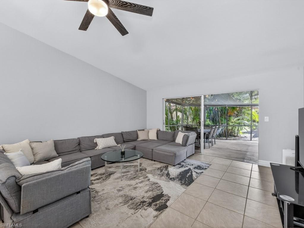 6441 Royal Woods Dr, Fort Myers, FL 33908 Photo