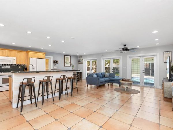 8535 SW 186th St , Cutler Bay, FL 33157