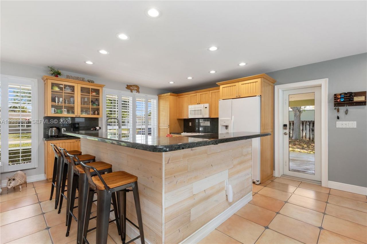 8535 SW 186th St , Cutler Bay, FL 33157 Photo