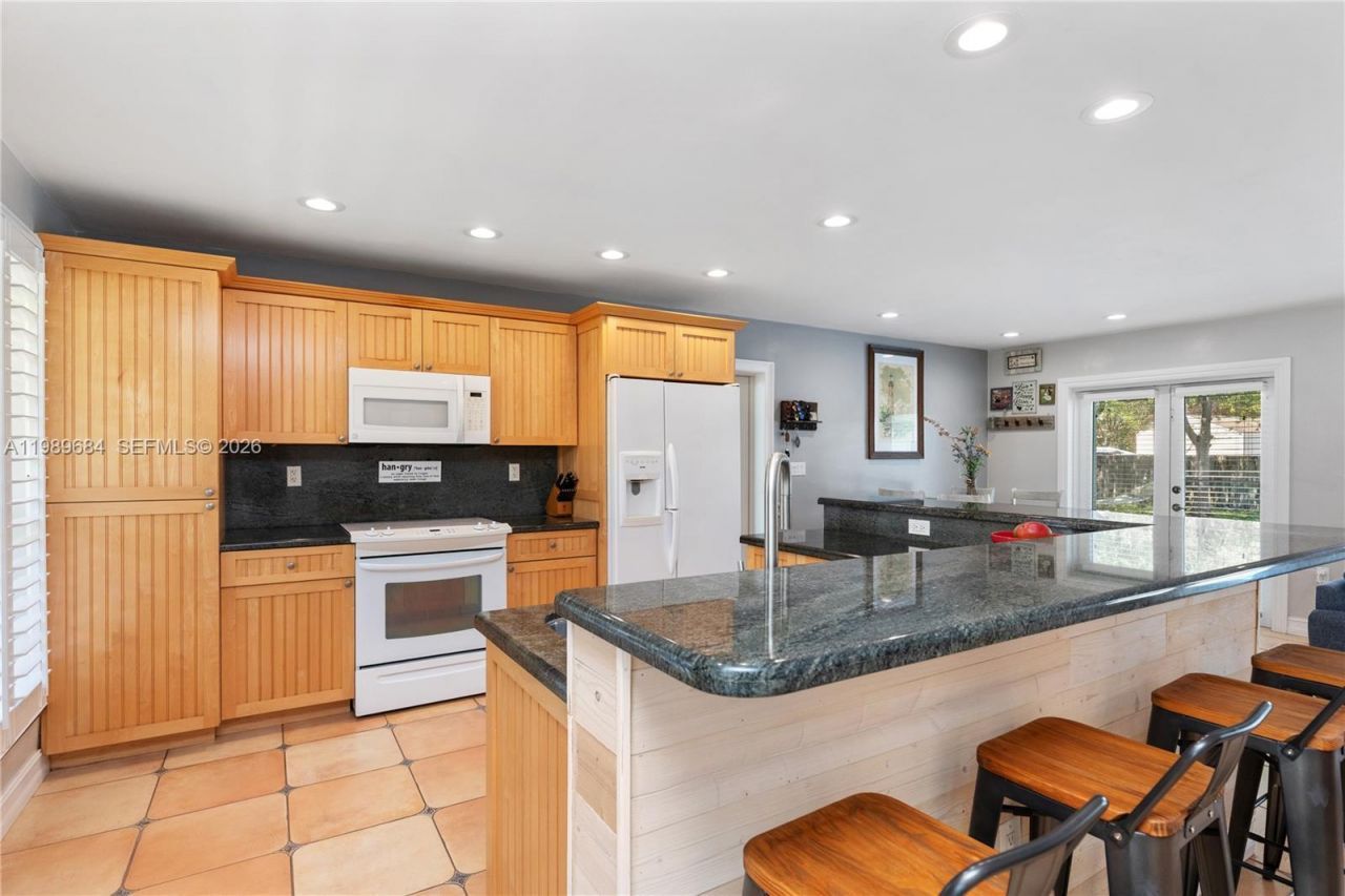 8535 SW 186th St , Cutler Bay, FL 33157 Photo