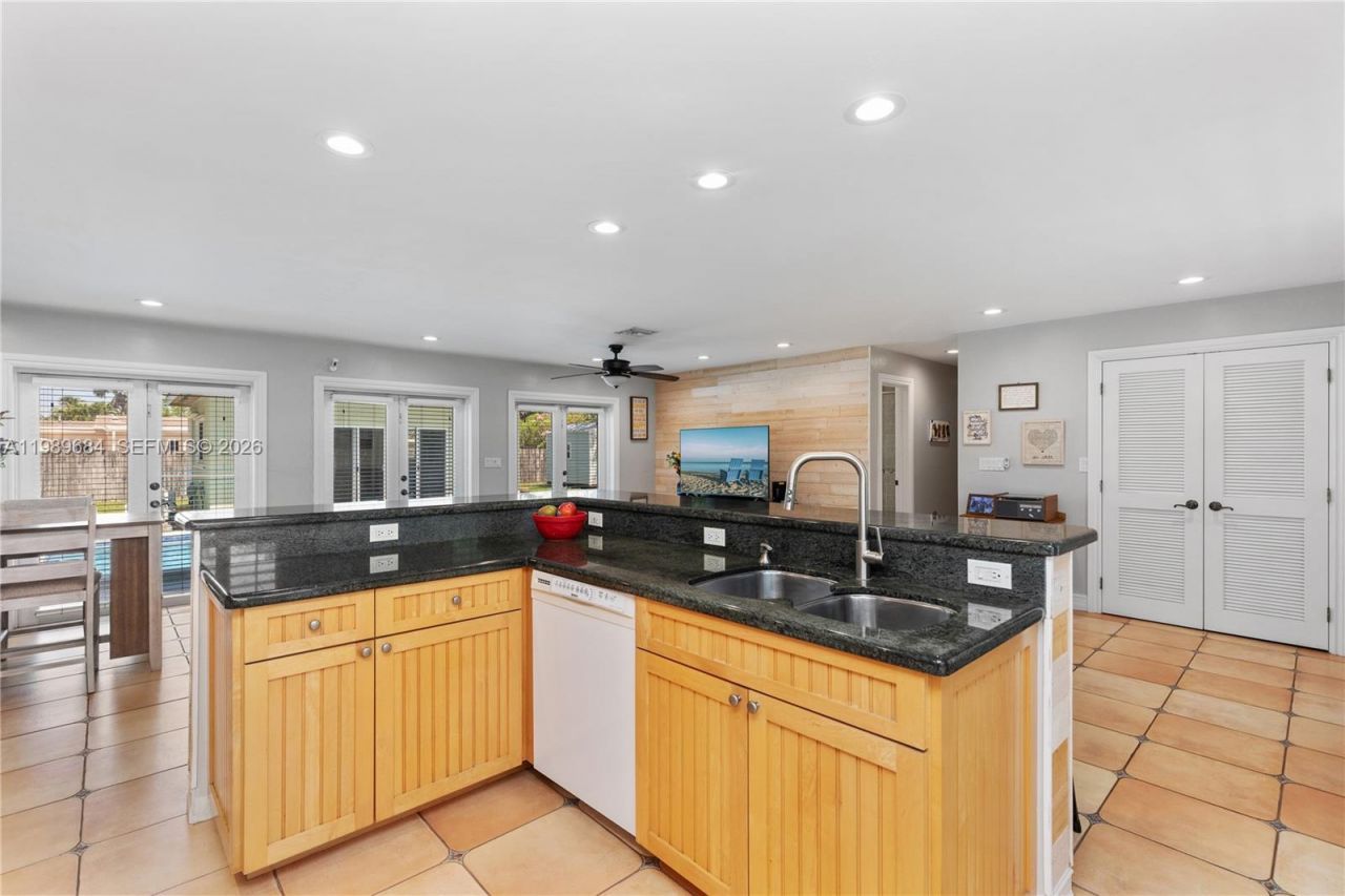 8535 SW 186th St , Cutler Bay, FL 33157 Photo