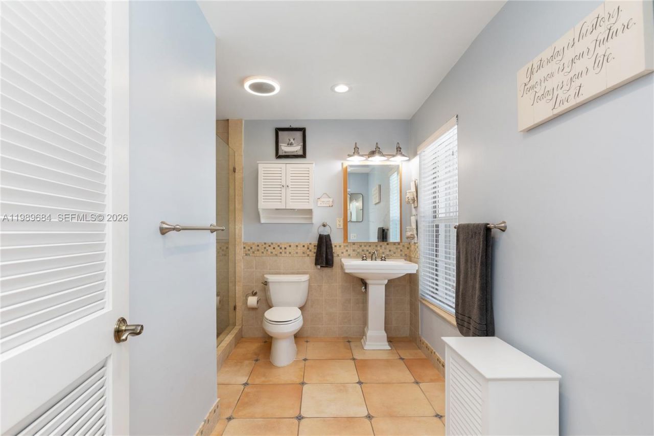 8535 SW 186th St , Cutler Bay, FL 33157 Photo