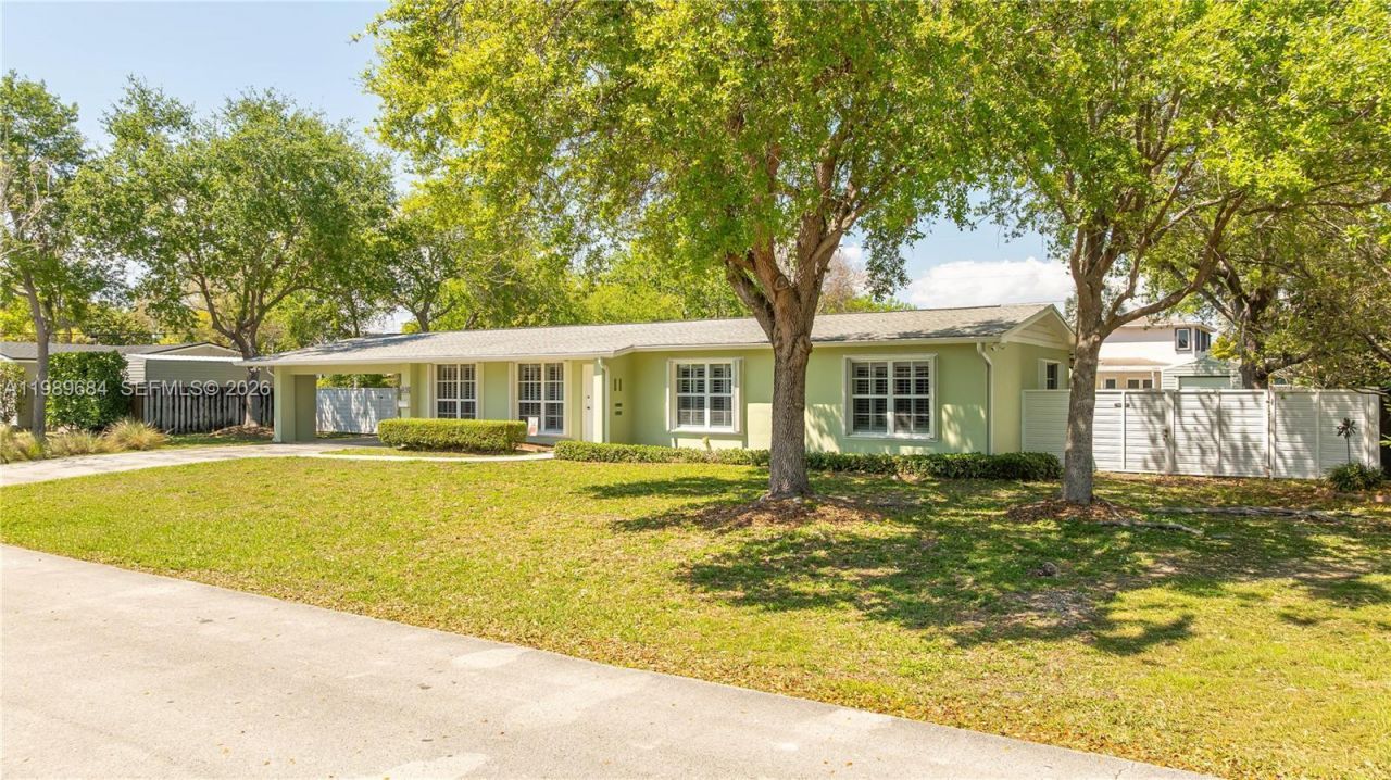 8535 SW 186th St , Cutler Bay, FL 33157 Photo