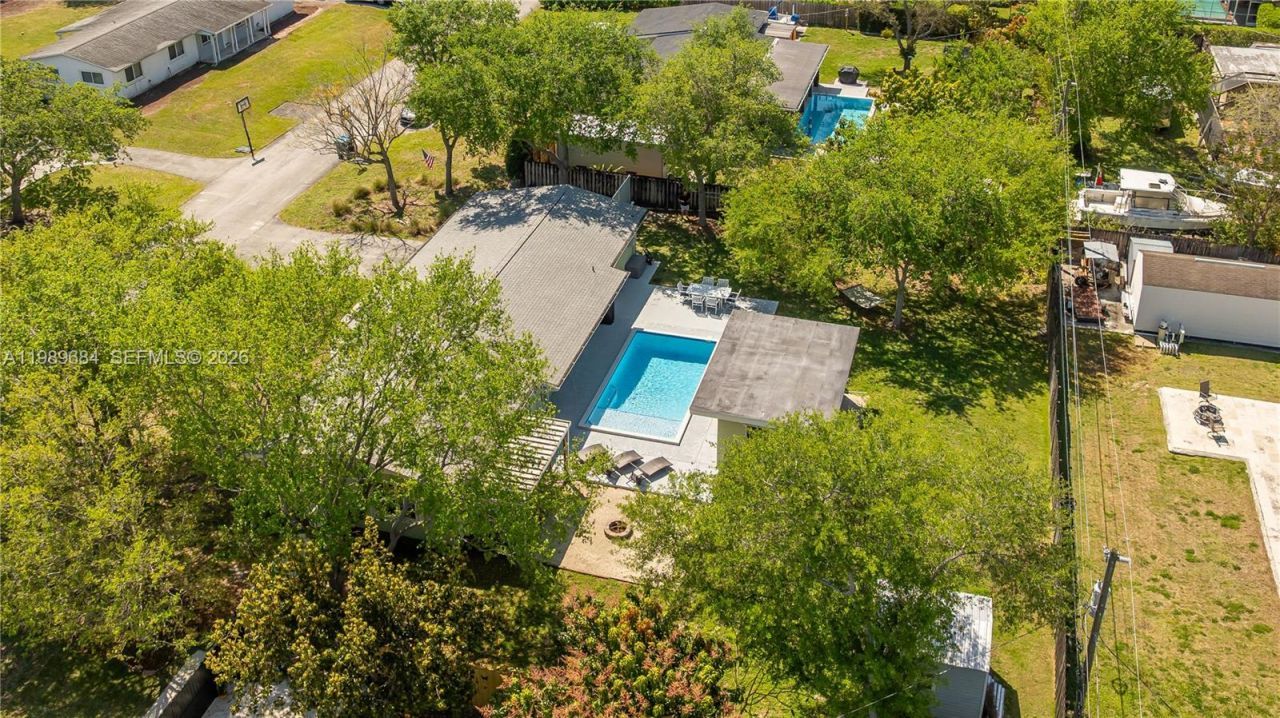 8535 SW 186th St , Cutler Bay, FL 33157 Photo