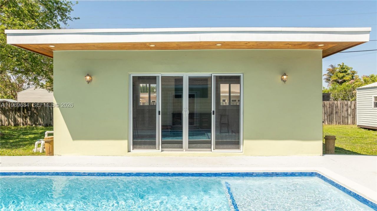 8535 SW 186th St , Cutler Bay, FL 33157 Photo