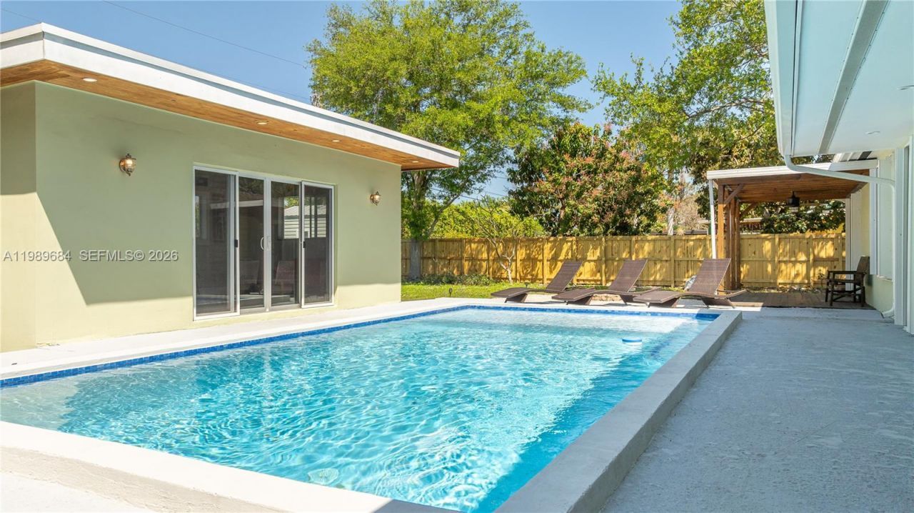 8535 SW 186th St , Cutler Bay, FL 33157 Photo