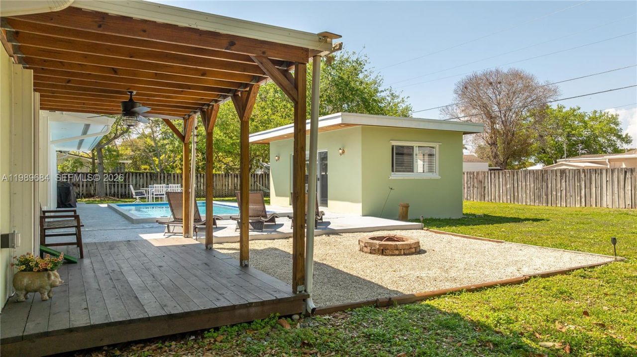 8535 SW 186th St , Cutler Bay, FL 33157 Photo