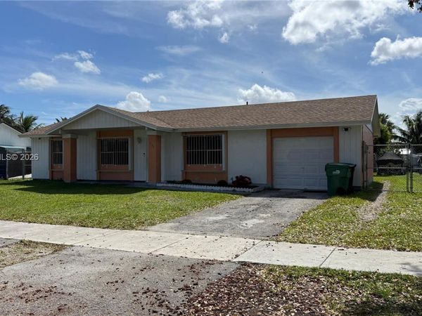 7144 SW 148th Ct , Miami, FL 33193