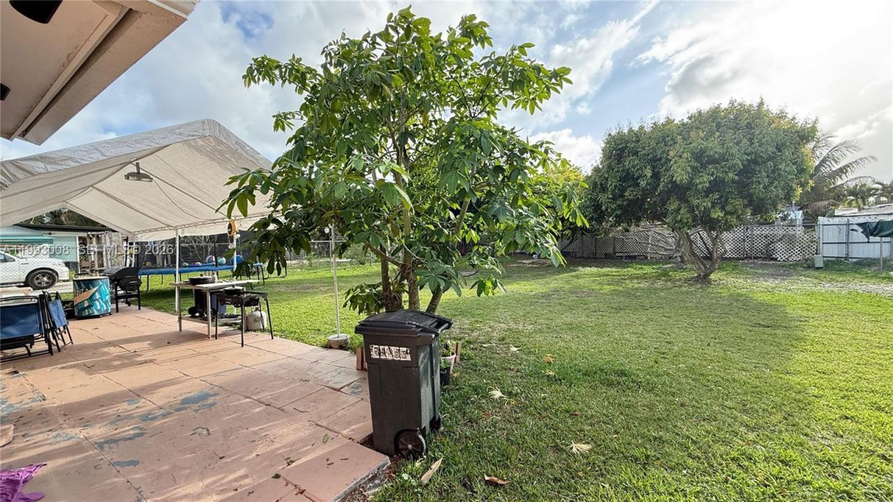 7144 SW 148th Ct, Miami, FL 33193 Photo