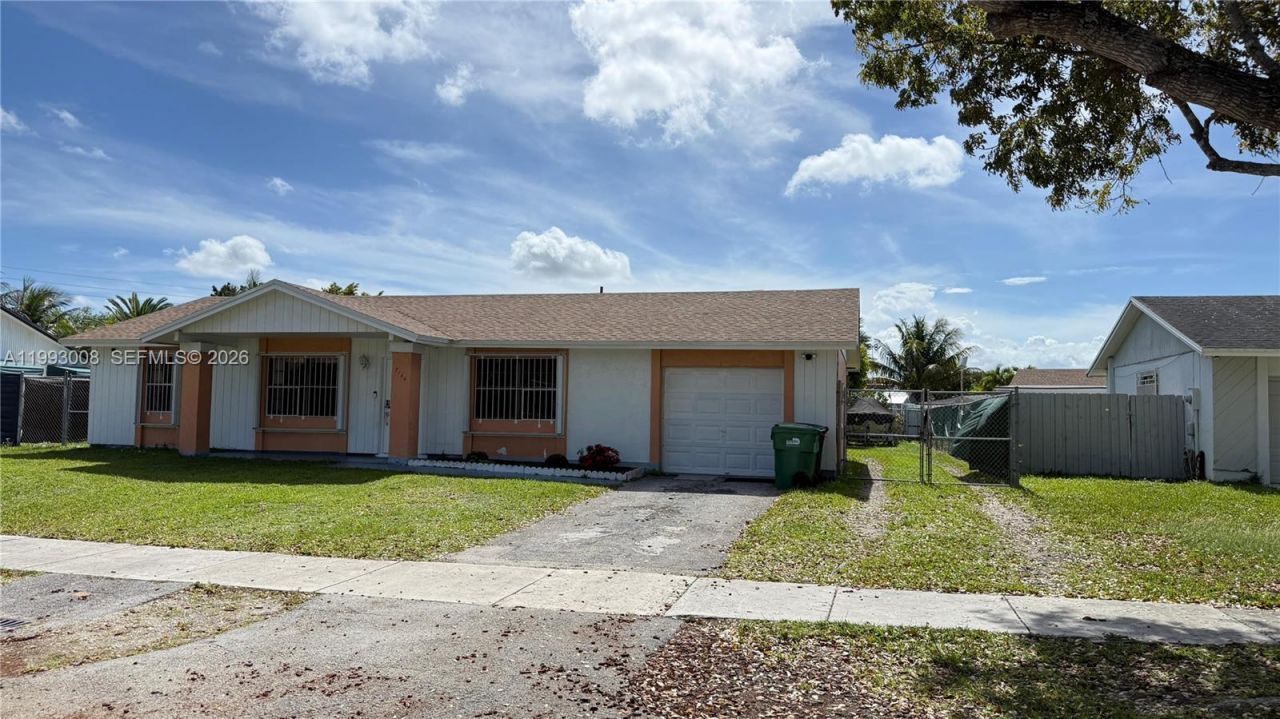 7144 SW 148th Ct, Miami, FL 33193 Photo
