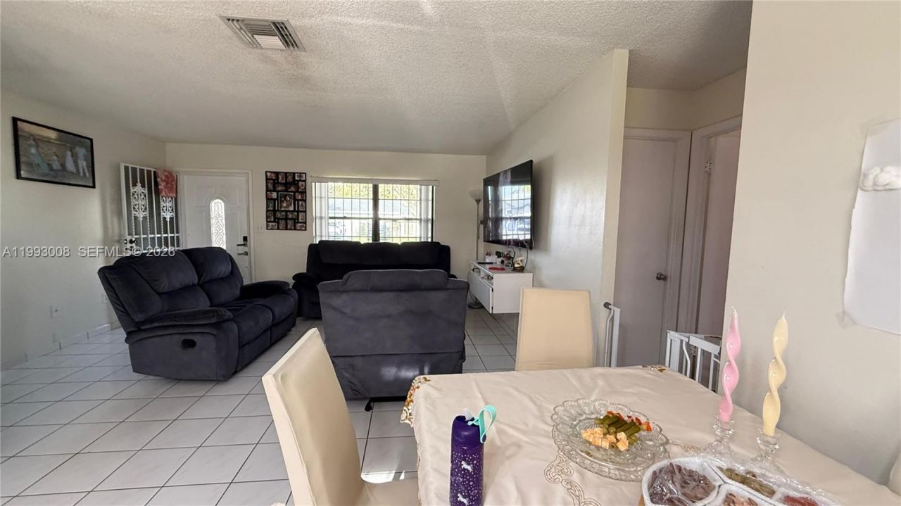 7144 SW 148th Ct, Miami, FL 33193 Photo