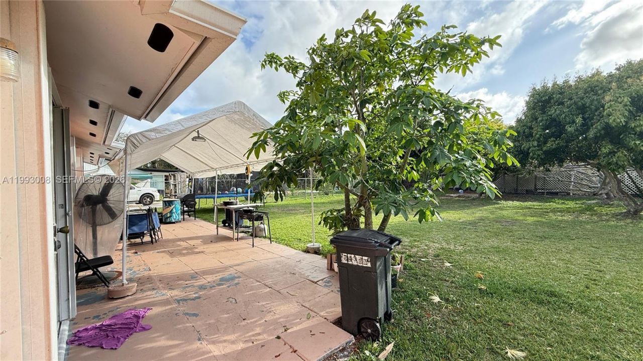 7144 SW 148th Ct, Miami, FL 33193 Photo