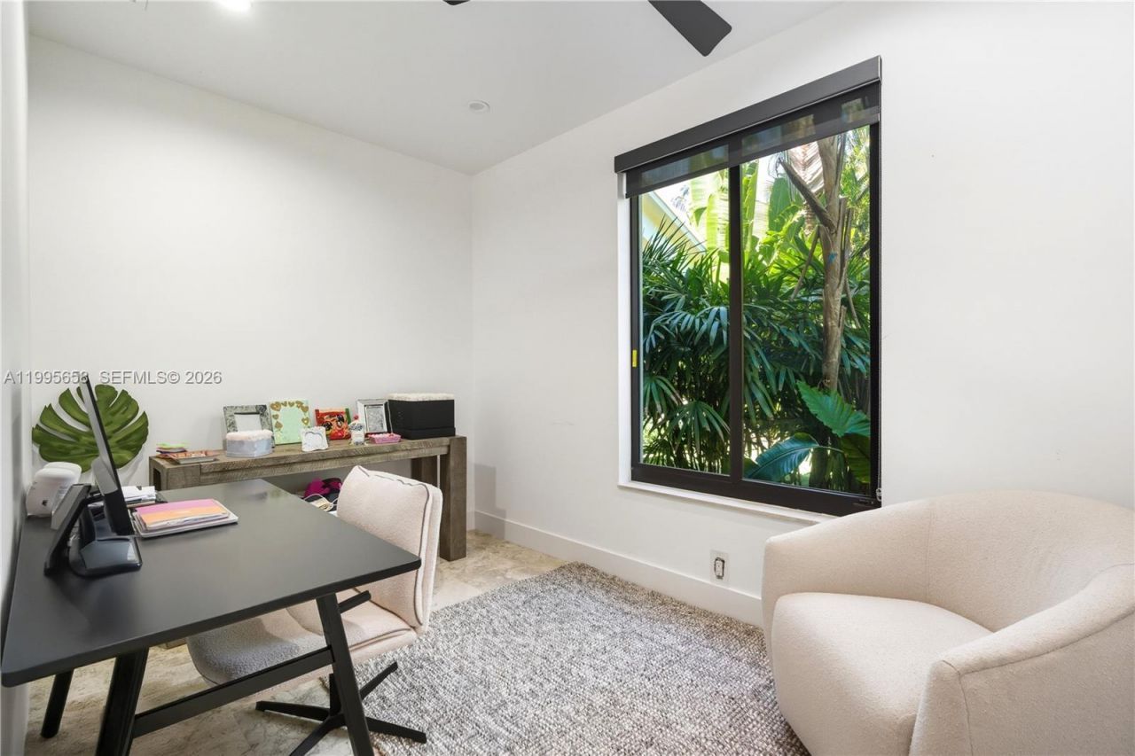 3782 El Prado Blvd, Unit 1, Miami, FL 33133 Photo