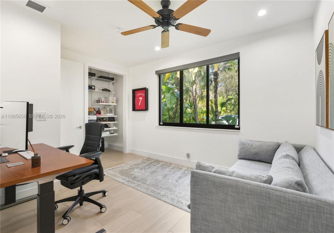 3782 El Prado Blvd, Unit 1, Miami, FL 33133 Photo