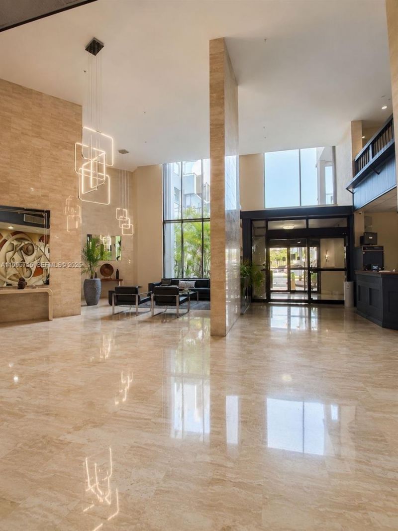 2750 NE 183rd St, Unit 2407, Aventura, FL 33160 Photo
