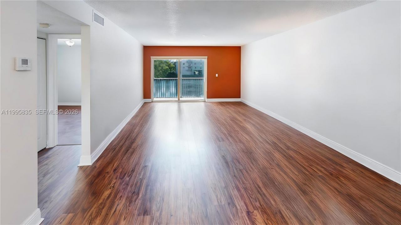 21121 SW 85th Ave , Unit 216, Cutler Bay, FL 33189 Photo