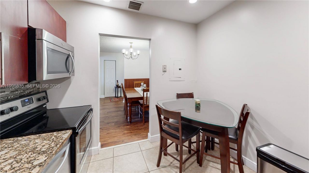 21121 SW 85th Ave , Unit 216, Cutler Bay, FL 33189 Photo