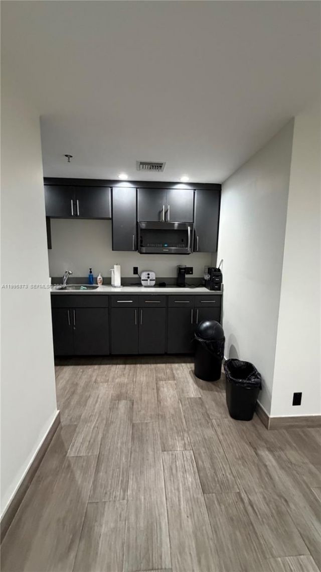 50 NE 179th St, Miami Gardens, FL 33162 Photo