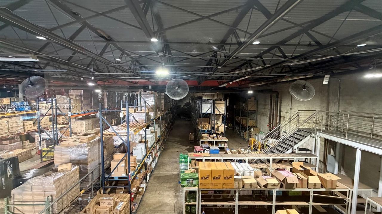 50 NE 179th St, Miami Gardens, FL 33162 Photo