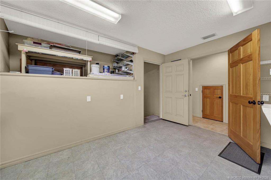 10725 S Ocean Drive, Unit 401, Jensen Beach, FL 34957 Photo