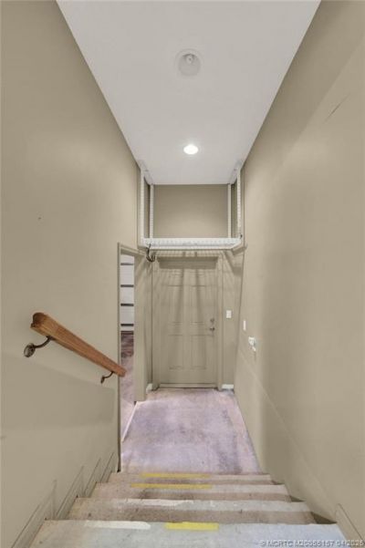 10725 S Ocean Drive, Unit 401, Jensen Beach, FL 34957 Photo